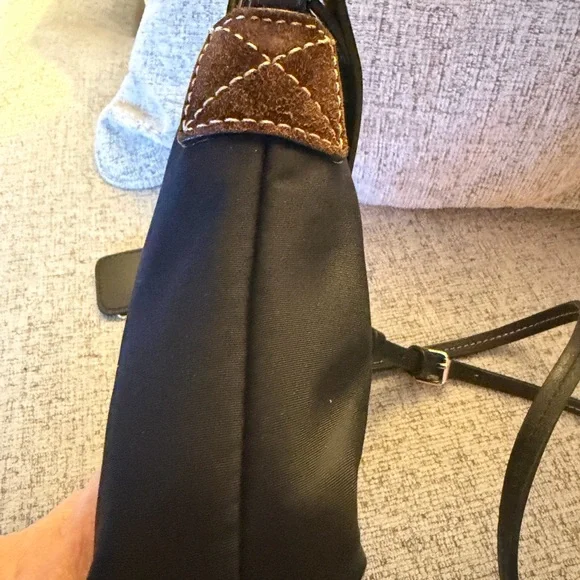 Dooney and Bourke Black Nylon Crossbody Bag with logo charm 9x7 - Picture 8 of 10